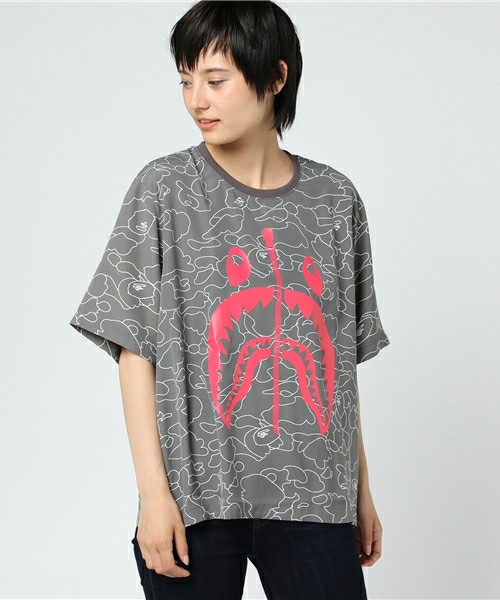 Line 1st Camo Shark S/S Blouse