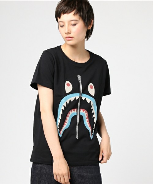 Glass Beads Shark Tee