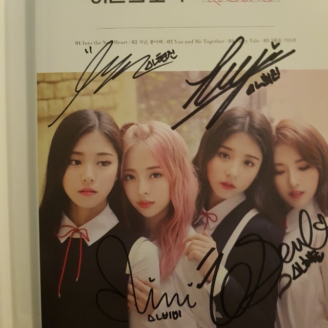 1/3 sign album