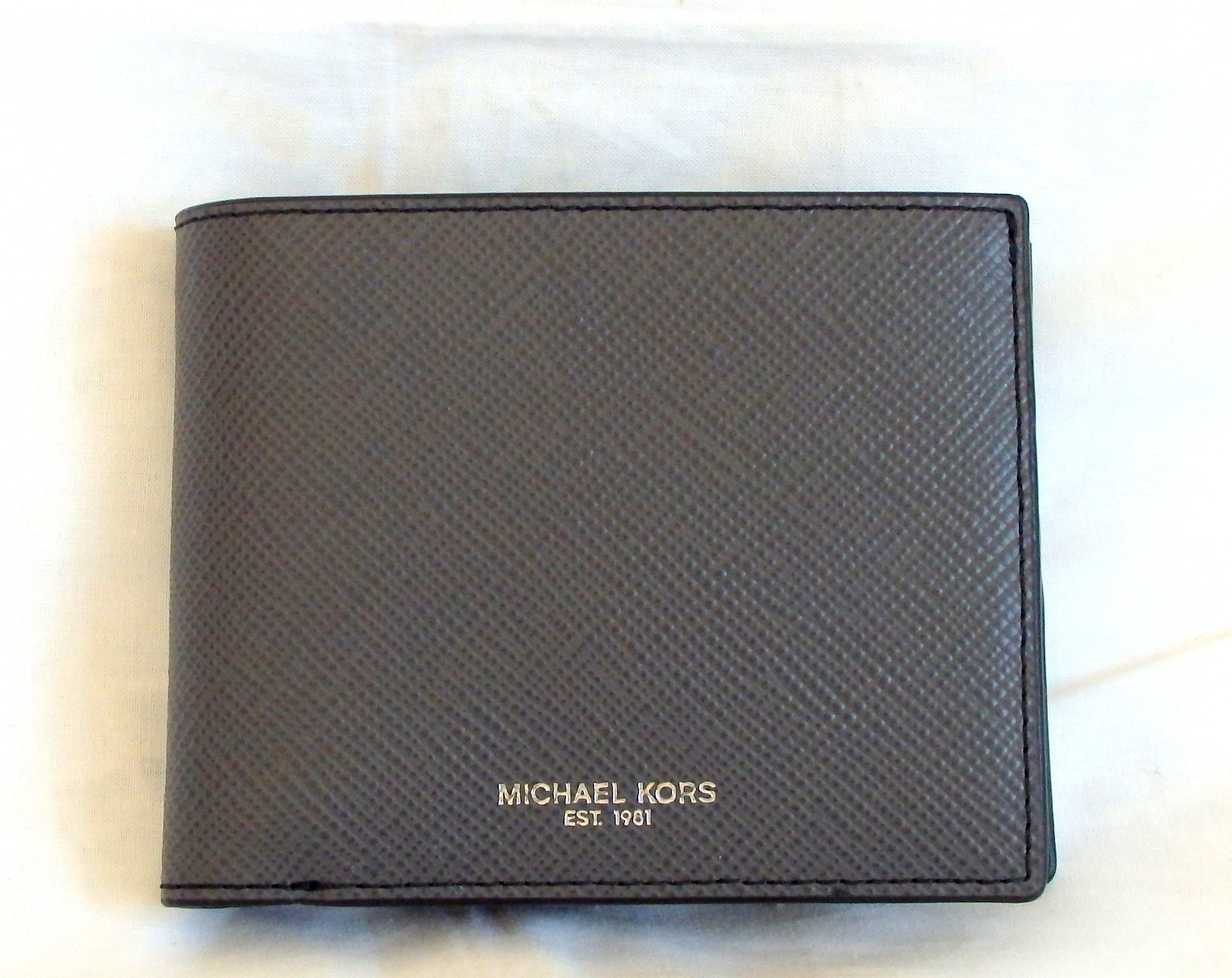 Michael Kors Men's Harrison Tall Card Case Saffiano Leather Wallet Greyhound