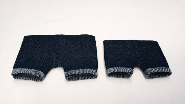 Roll-Up Black Jeans