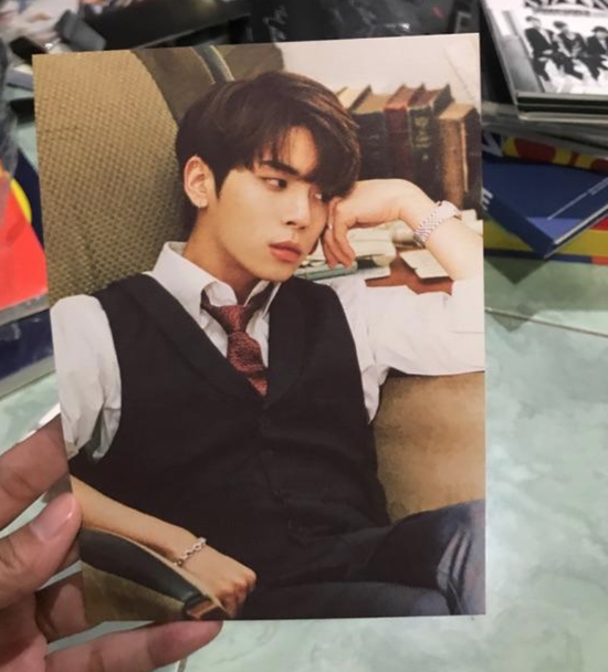 SHINee Jonghyun The Letter Postcard